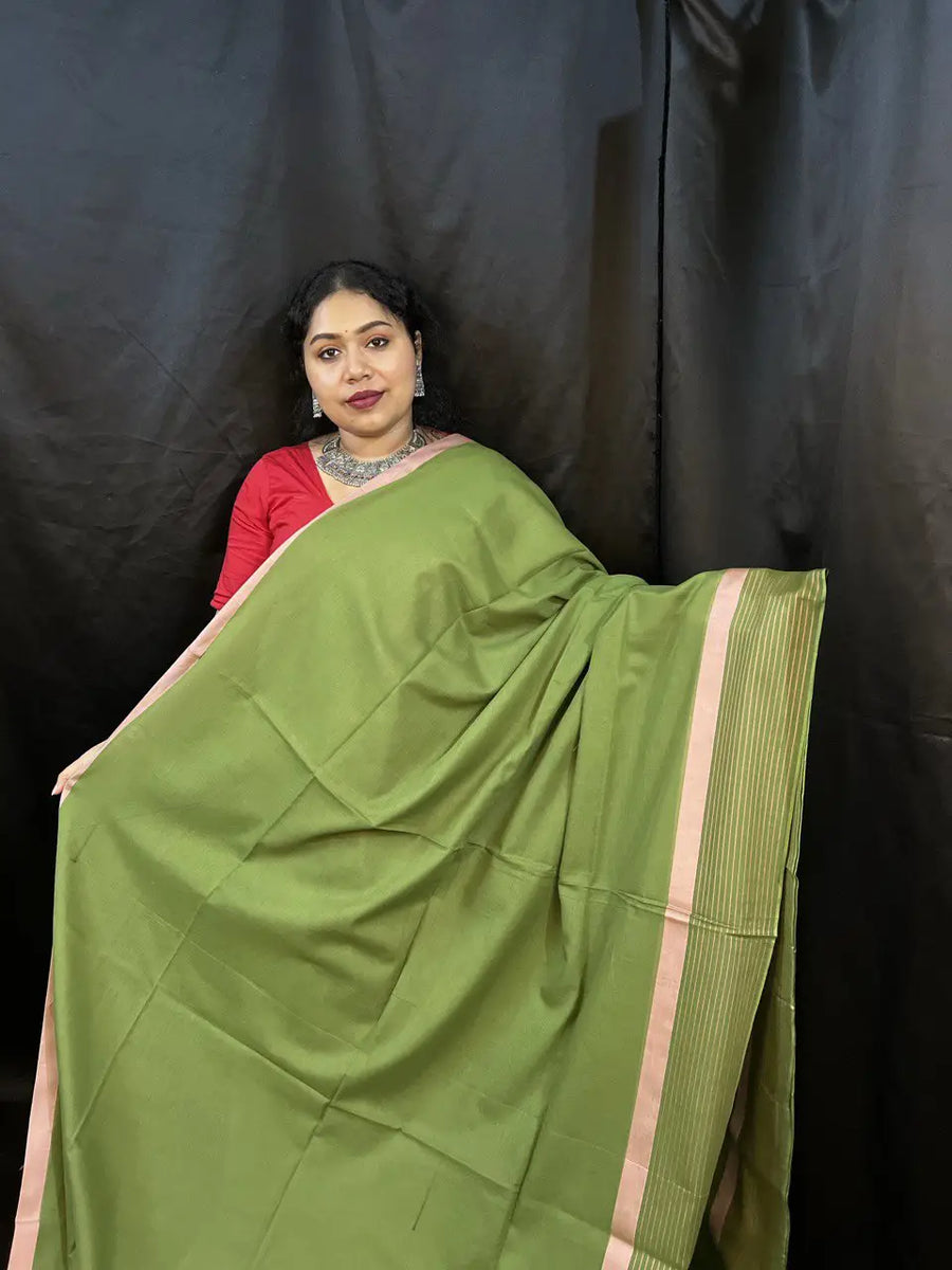 Green Cotton Handloom Saree – Striped Pallu | Vaarnali