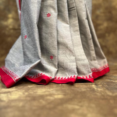 Close-up of pallu design on Red White Ash Handloom Saree – Festive Cotton Saree for women
