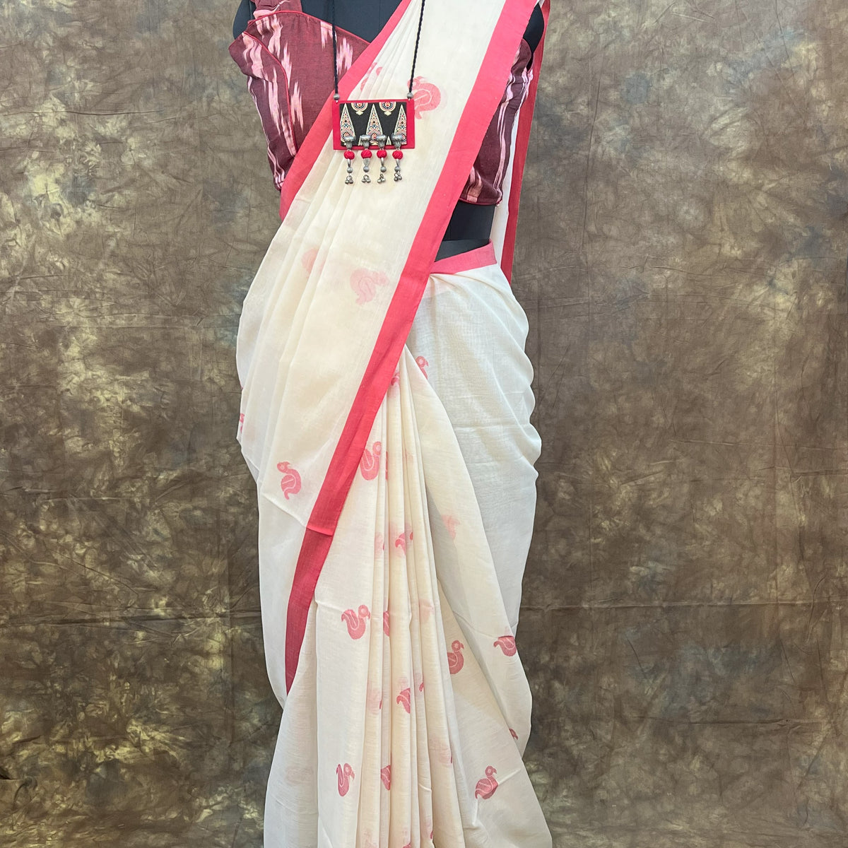 Sindoor Khela celebration look in Red White Handloom Cotton Saree – Durga Puja special saree