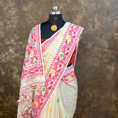 Back view of Red White Tassar Silk Saree – Handloom saree for Durga Puja celebrations