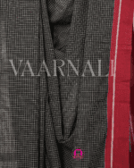 Handloom weaving texture pure cotton checks saree artisan craftsmanship traditional patteda anchu technique